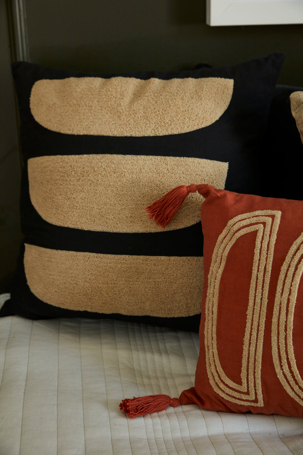 Aldrich Pillow