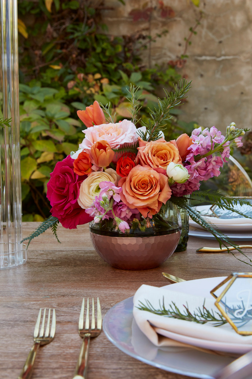 Elsa Globe Vase