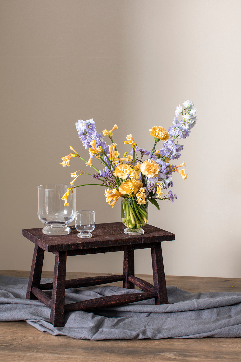 Hollis Vase