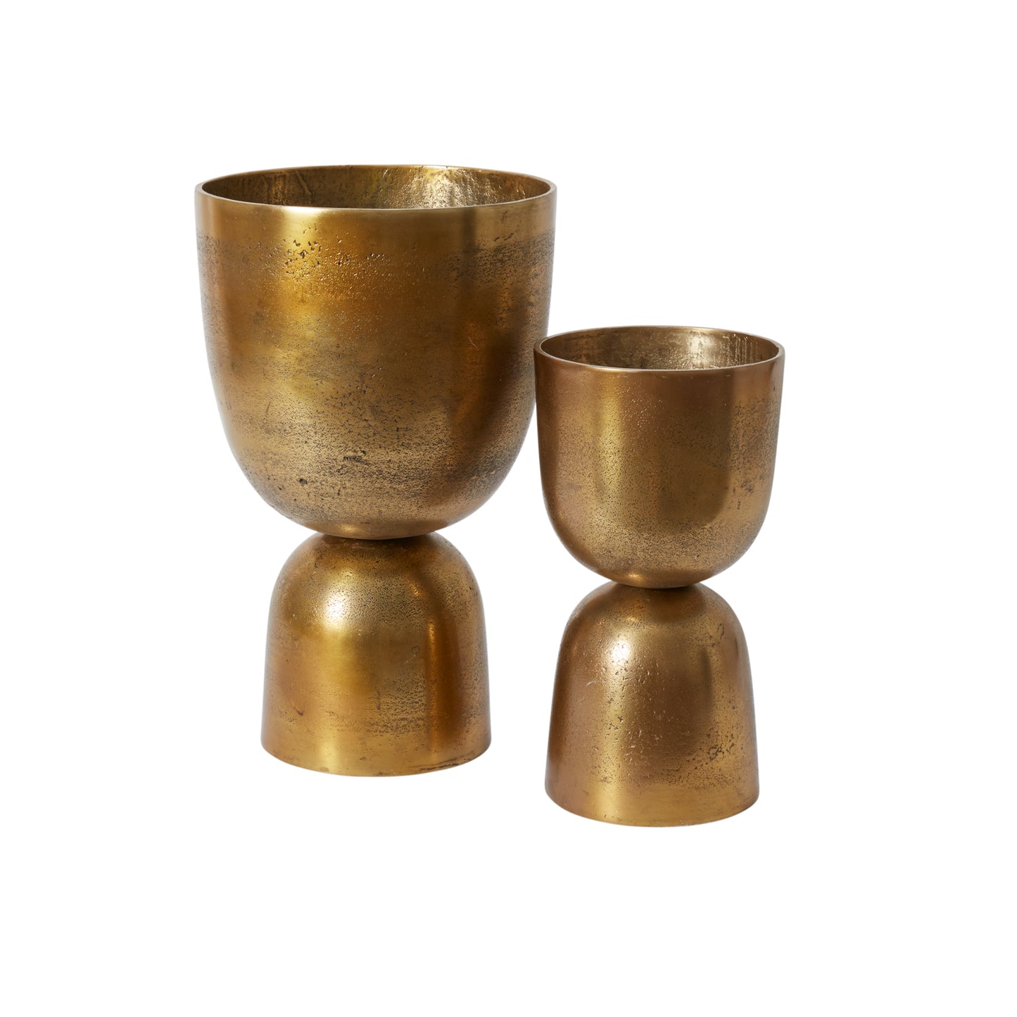 Lumos Footed Urn