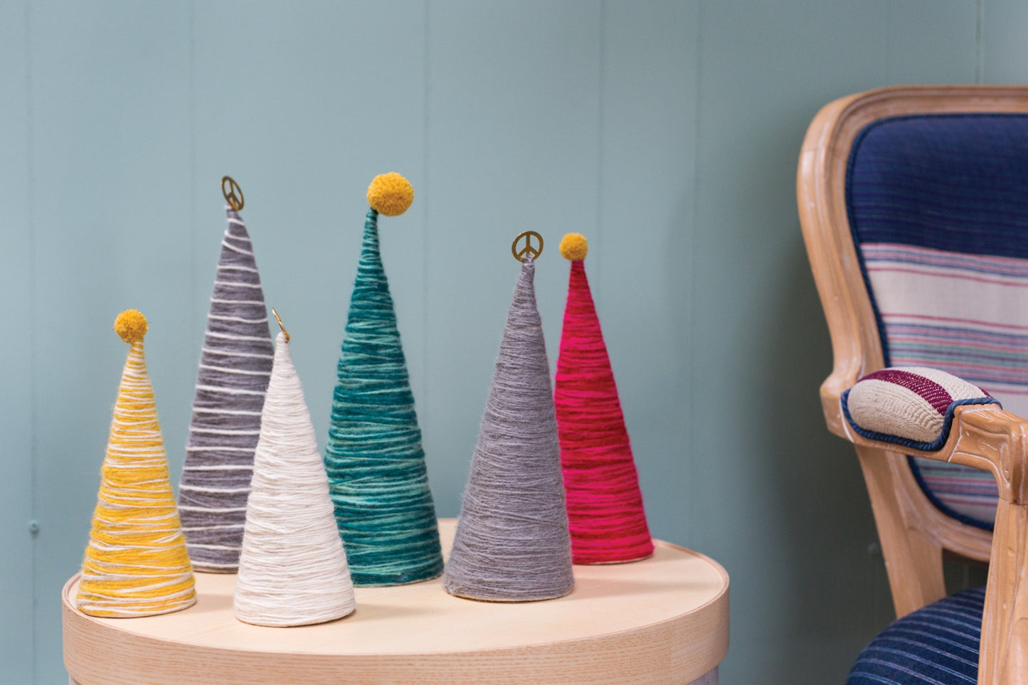 Peace Topper Tree