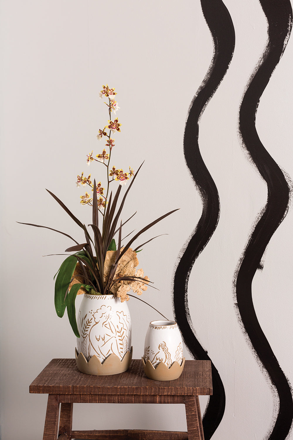 Raveena Vase