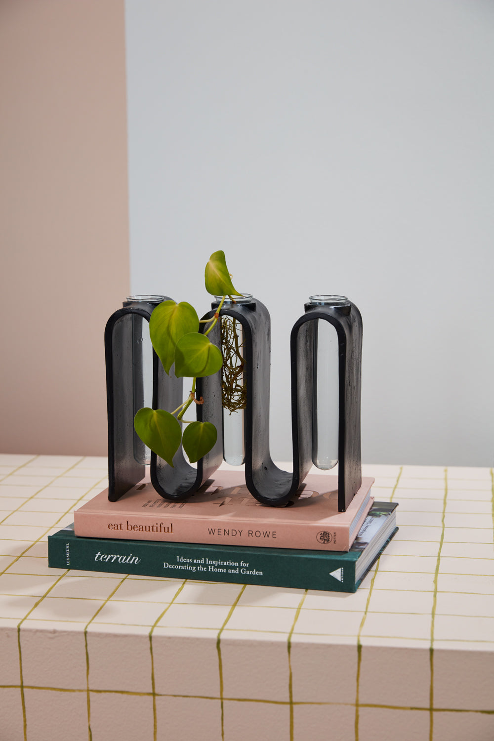 Twiddle Propagation Stand