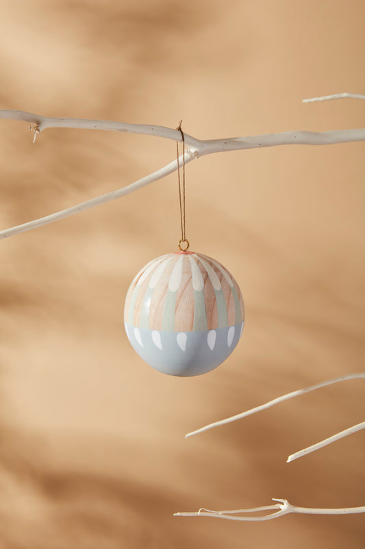 Leiden Ornament