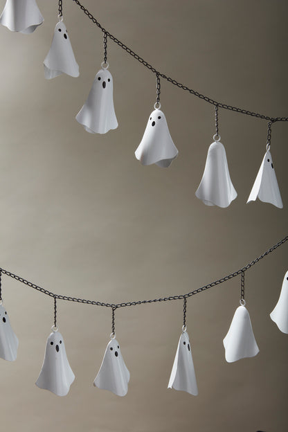 Ghostie Garland