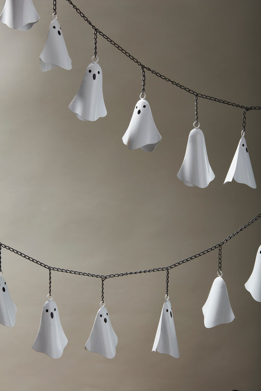 Ghostie Garland