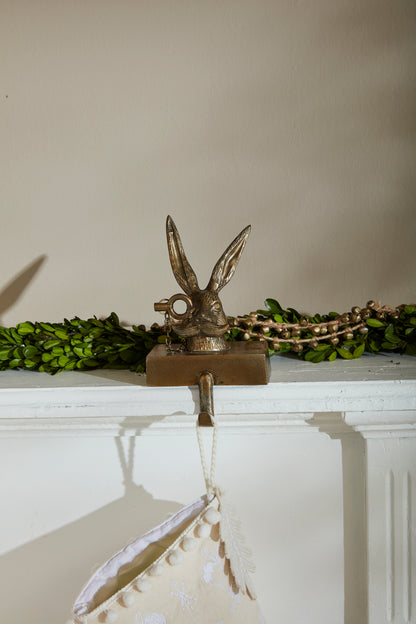 E+E Louie Stocking Holder