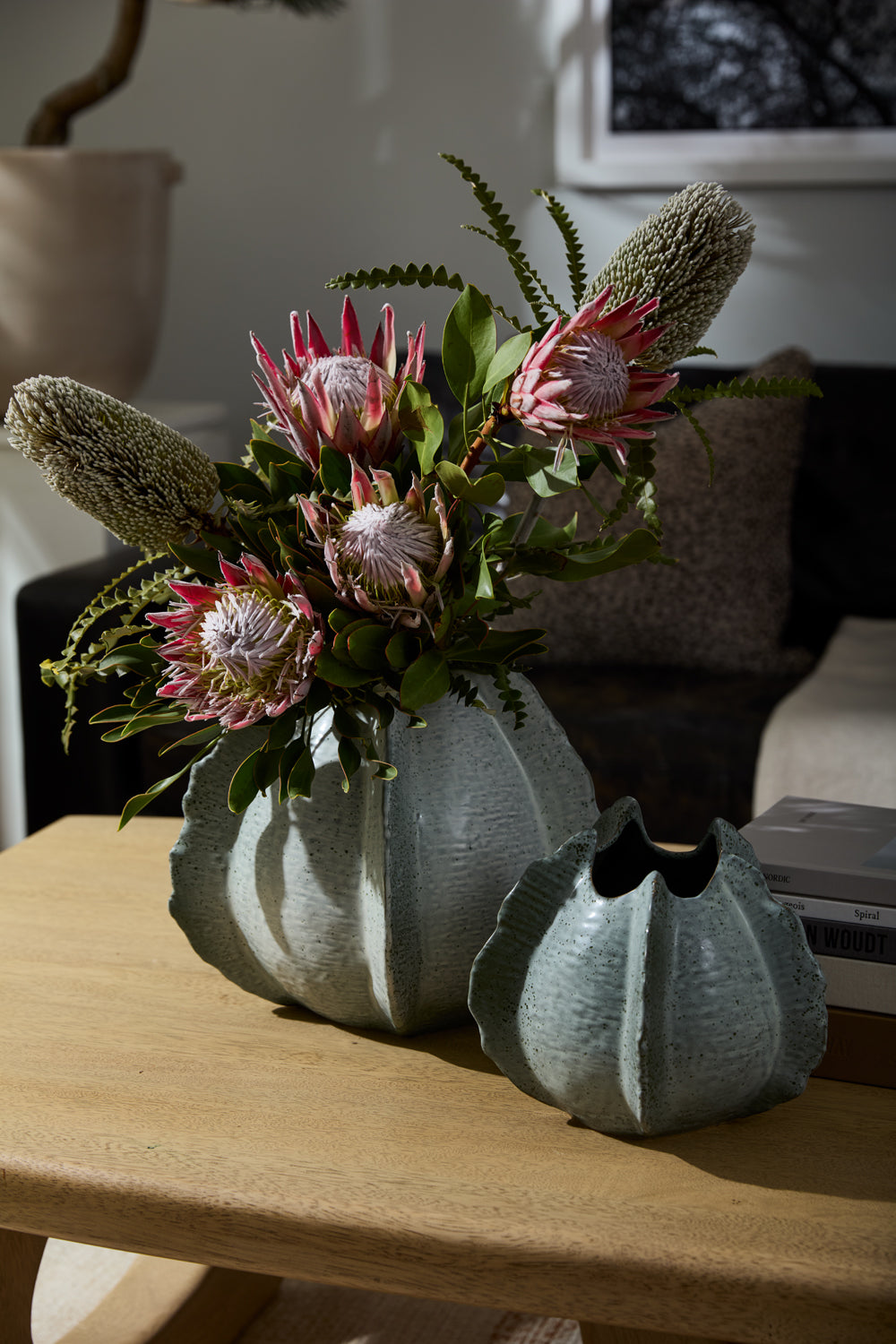 Atlas Vase