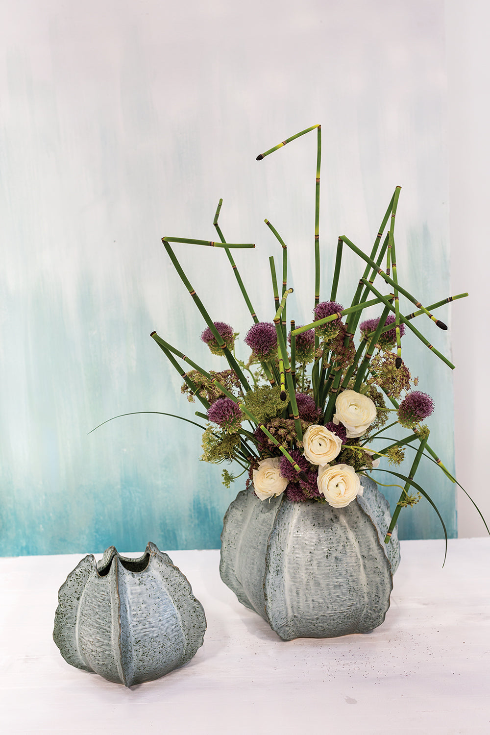 Atlas Vase