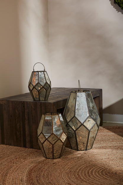 Audrey Lantern