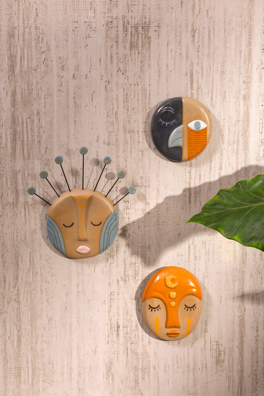 Celu Wall Hanger