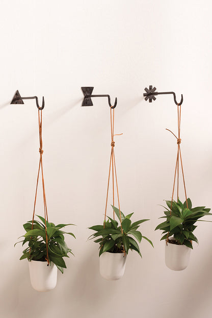 Chet Wall Hanger