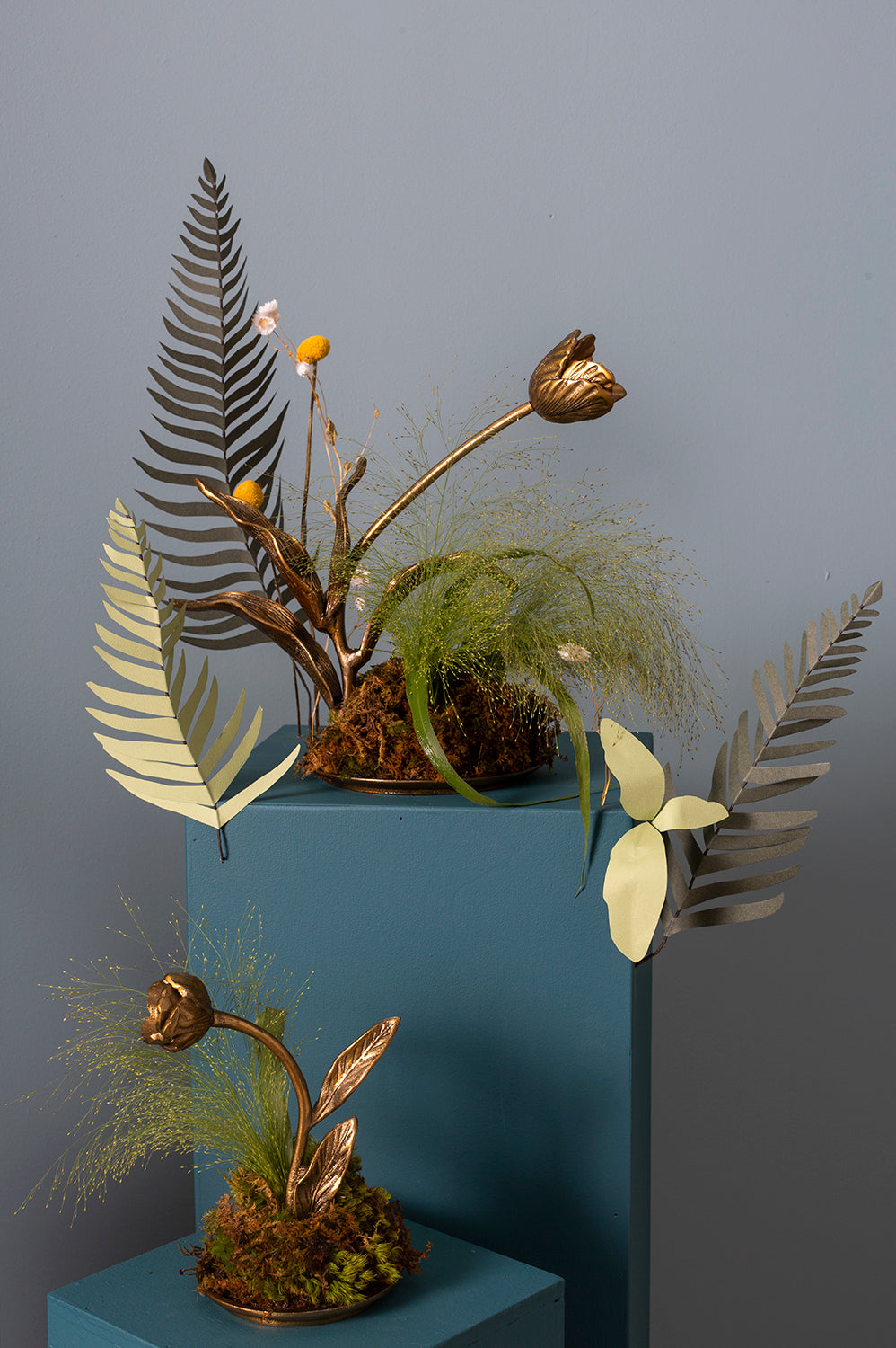 Craning Tulip Sculpture