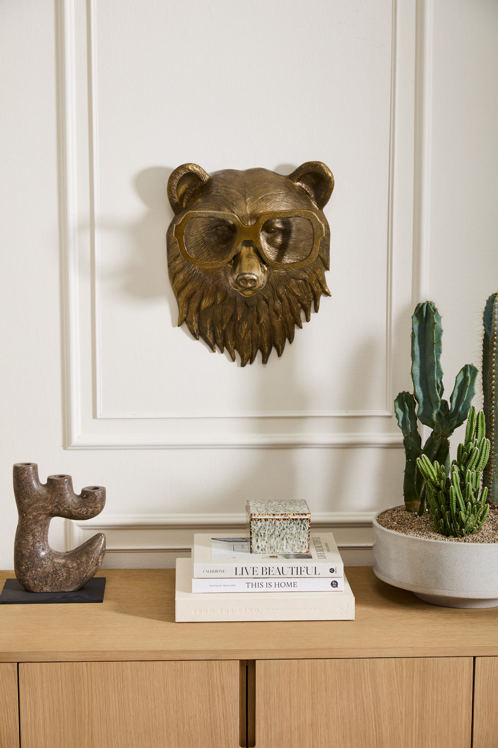E+E Beatrice Wall Mount
