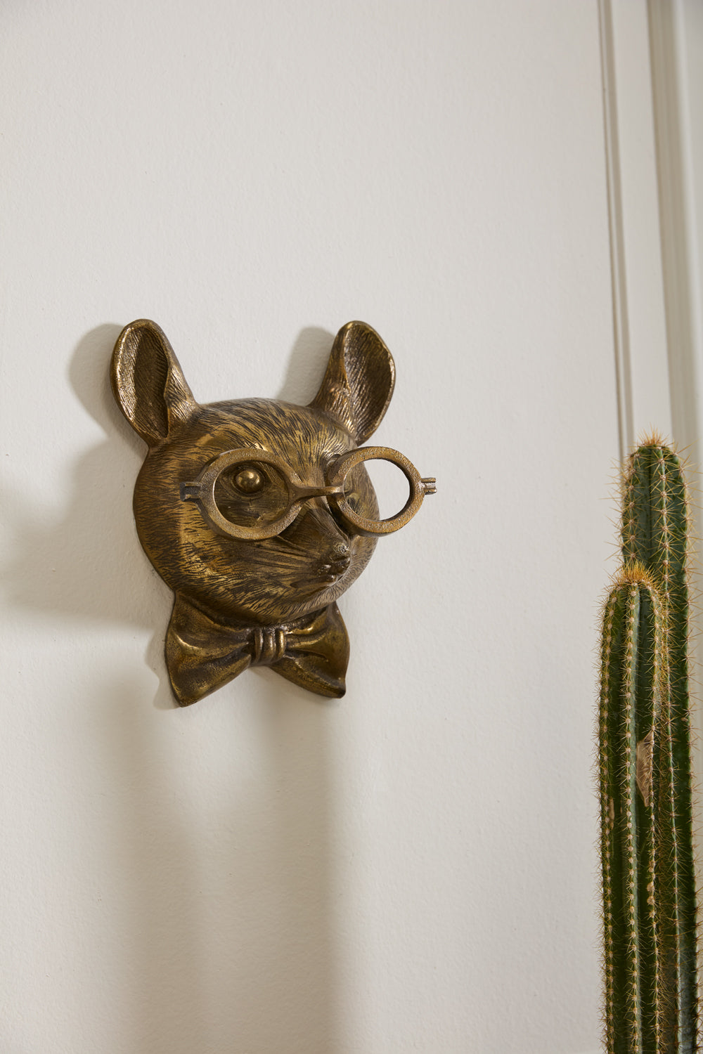 E+E Louie Wall Mount