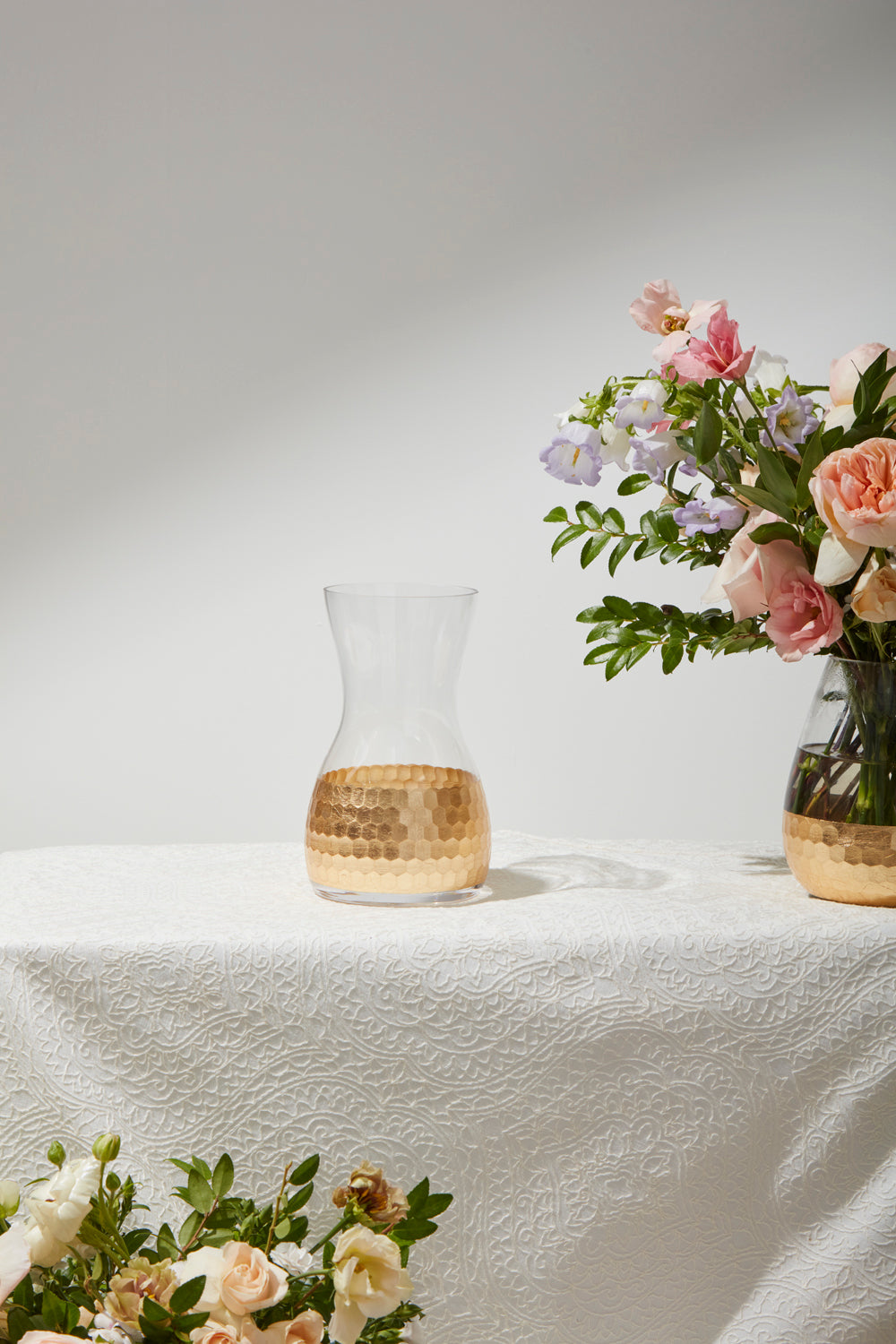 Elsa Hourglass Vase