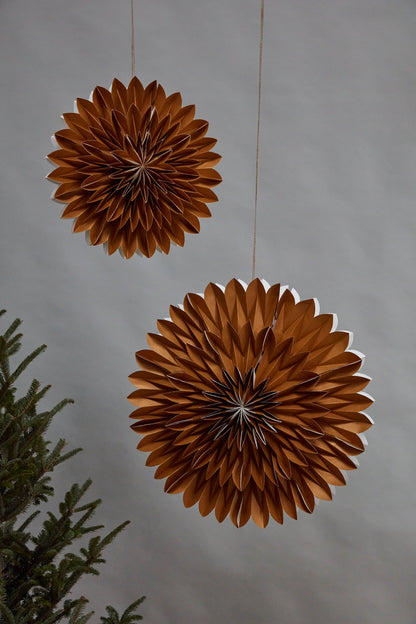 Fanfare Layered Paper Fan