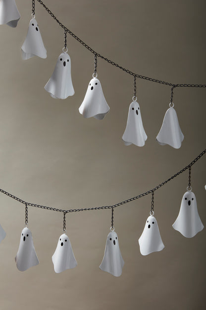 Ghostie Garland