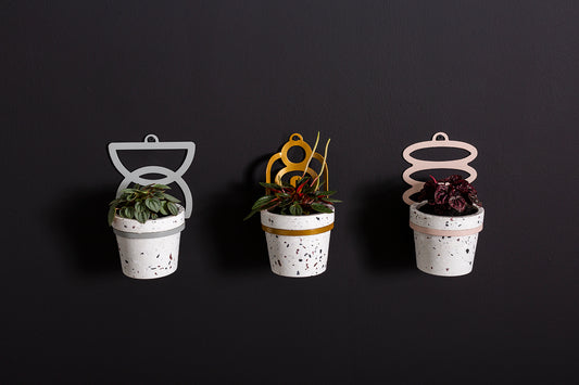 Lazaro Hanging Pot