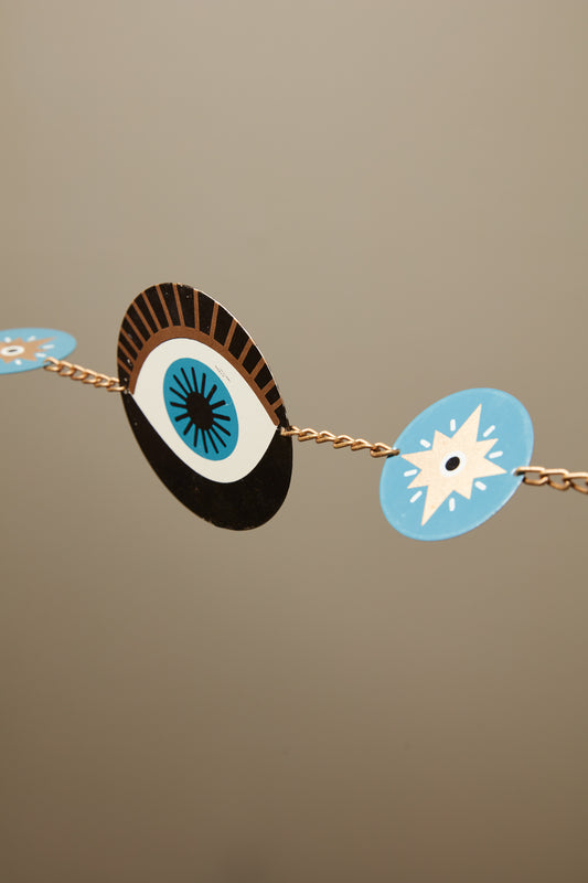 Omniscient Garland