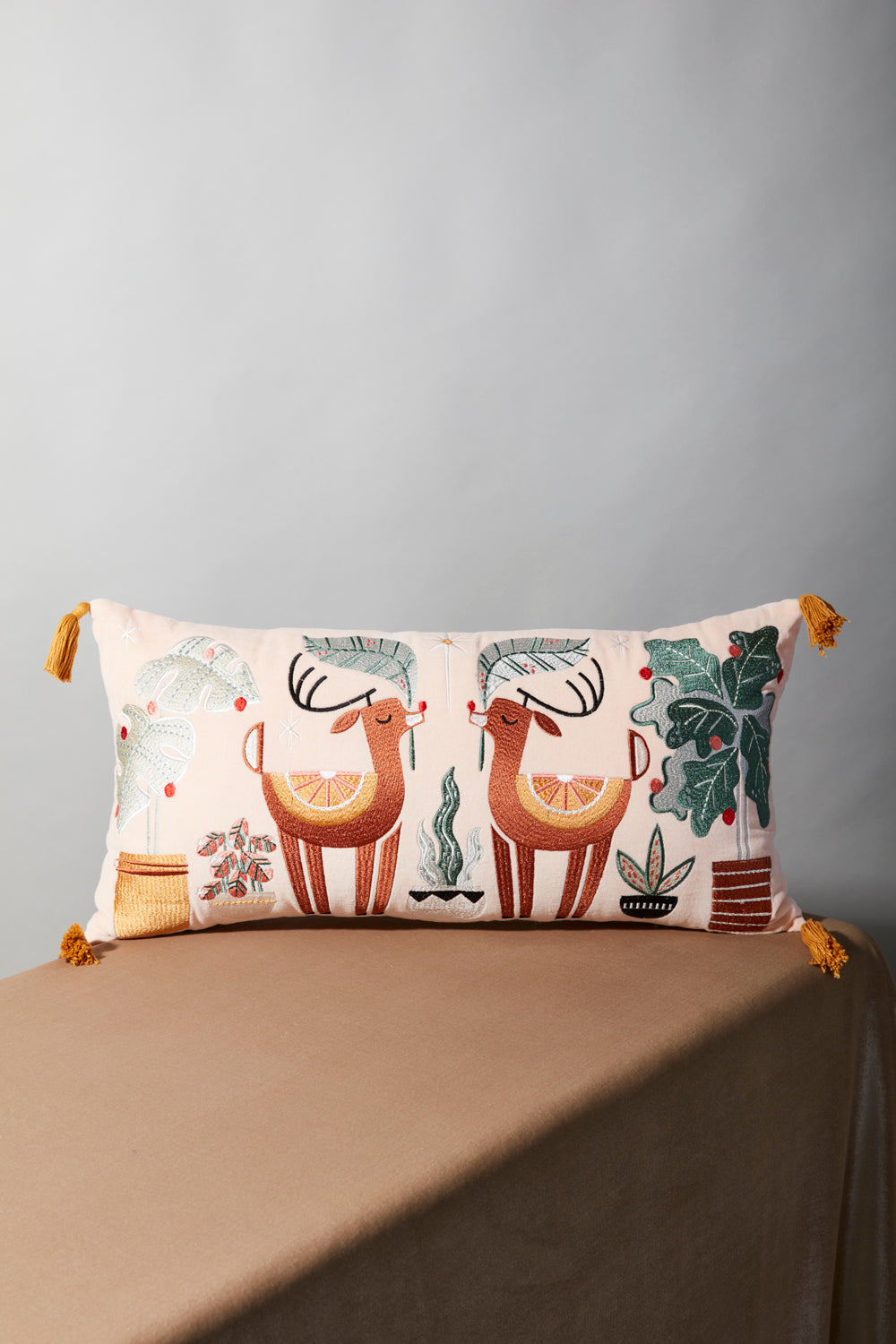 Planta's Helpers Pillow